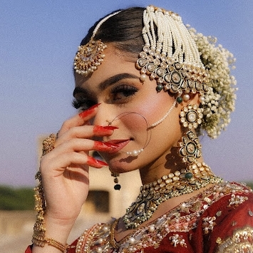 Wedding Photographer  And Videographer